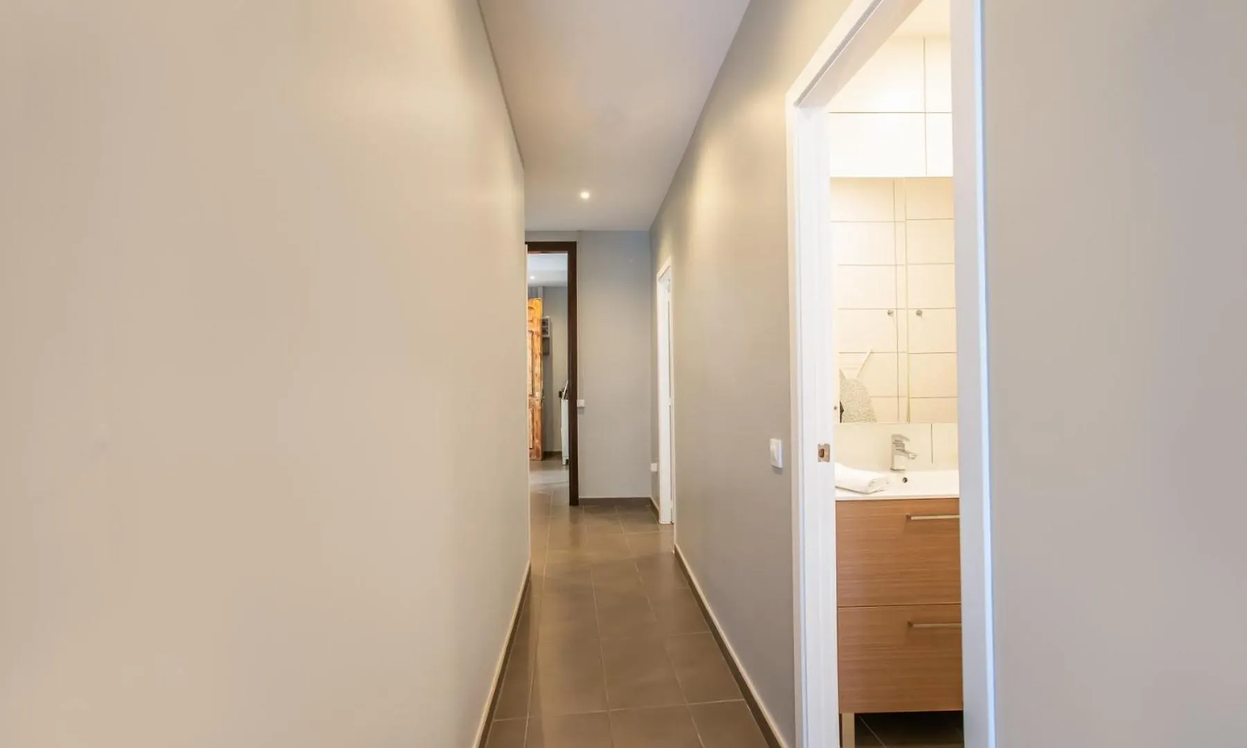 33Mal1082- Big 2Br Apartment Near Sagrada Familia Barcelona Spain